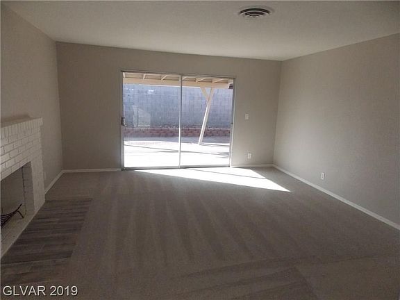 3rd image of 2125 Jeanne Dr