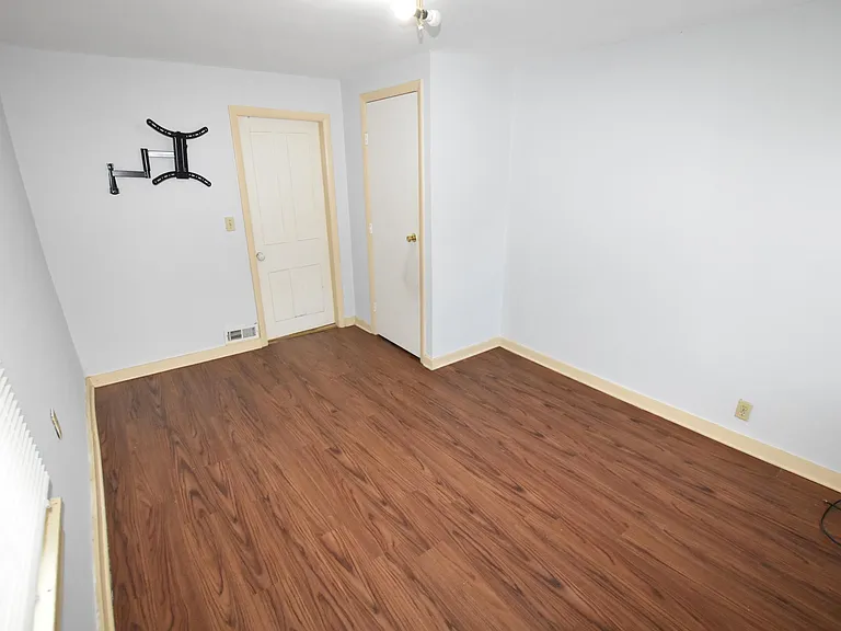 457 Talma St #2 — Photo 15