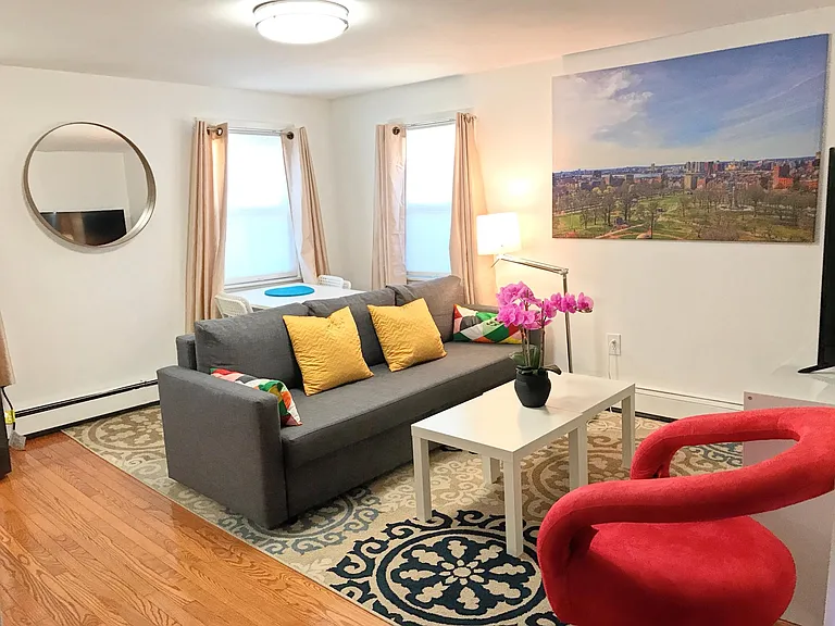 37 Telegraph St #3 — Photo 11