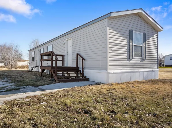 405 31st Ave #131, Minot, ND 58701