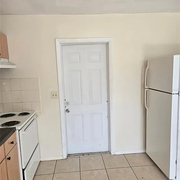 1109 E Seneca Ave #B — Photo 6