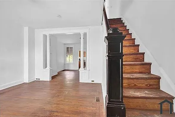 2 bed, $1,900 — Photo 3