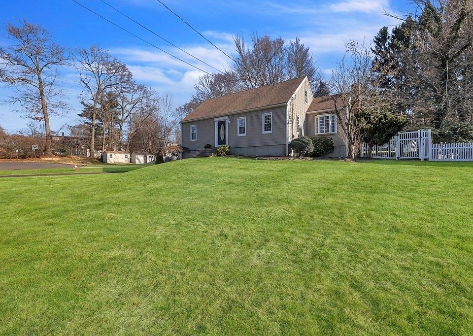 127 Northridge Rd, Westfield, MA 01085 | Zillow