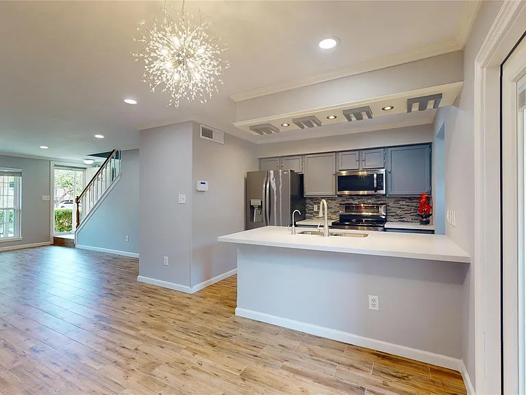 10615 Briar Forest Dr #702 — Photo 5