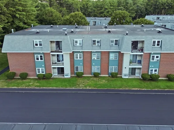 5 New Haven Dr #204, Nashua, NH 03063
