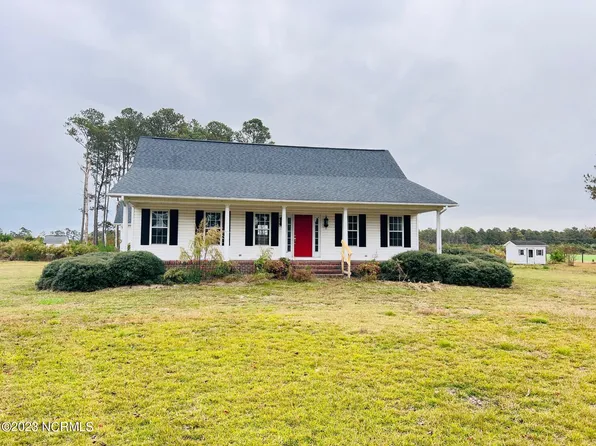 389 Beasley Torrans Road, Warsaw, NC 28398