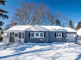 89 Davison Rd, Lockport, NY 14094