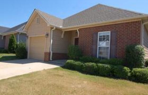 1st image of 1085 Fairbank Ln
