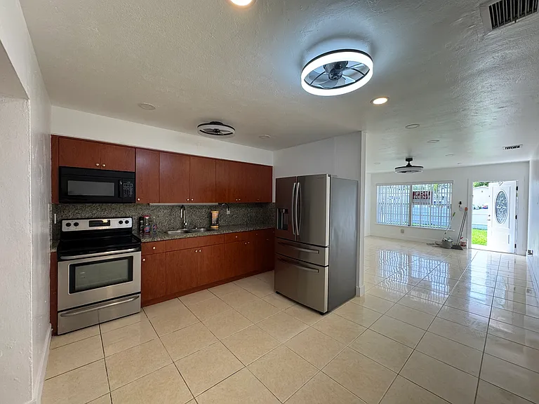 222 Grand Canal Dr #224 — Photo 6