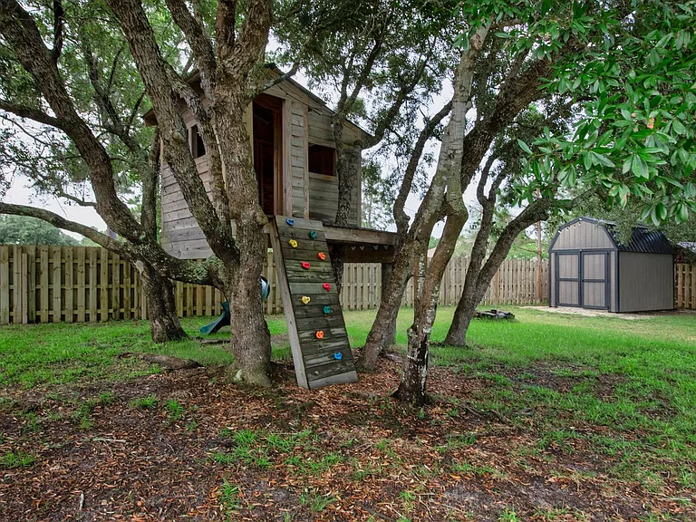 2081 Seagrape Dr — Photo 49