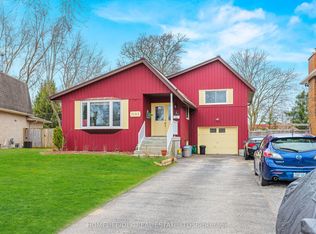 1182 Queensland Pl, Brockville, ON K6V 6A7