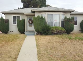 805 N Tajauta Ave, Compton, CA 90220