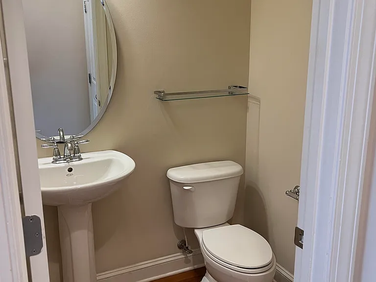 1018 Jewel Creek Dr — Photo 5