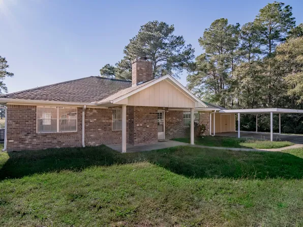 295 Broadmoor Dr, Trinity, TX 75862