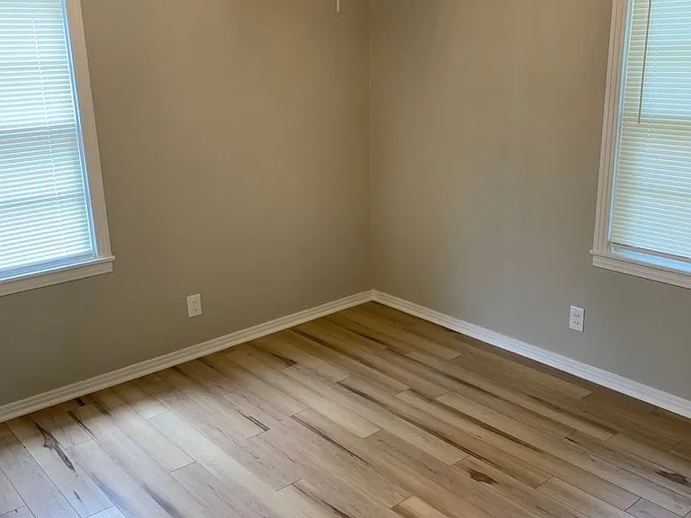 125 Bowie St — Photo 6