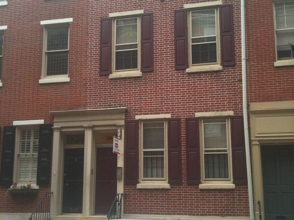 2nd image of 312 S 16th St APT 2R