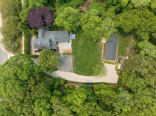 501 Montauk Hwy, East Hampton, NY 11937