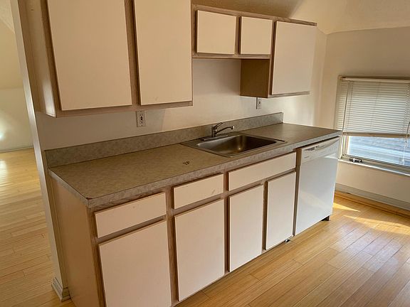 2nd image of 11017 Clifton Blvd Floor 3
