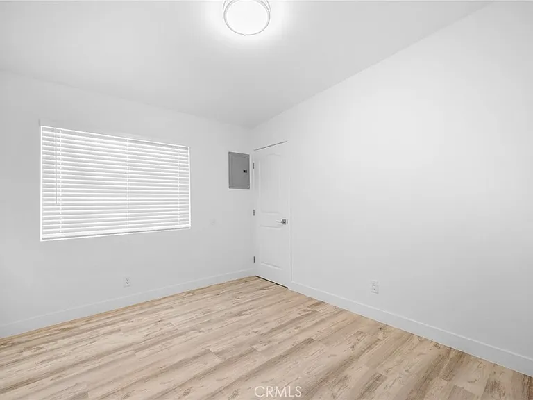 309 Sinclair Ave — Photo 16