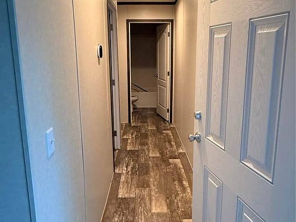 4th image of 1800 E Jordan Rd #45