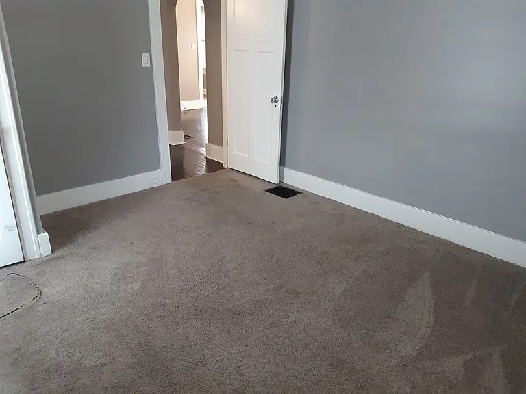 220 Fernwood Ave — Photo 14