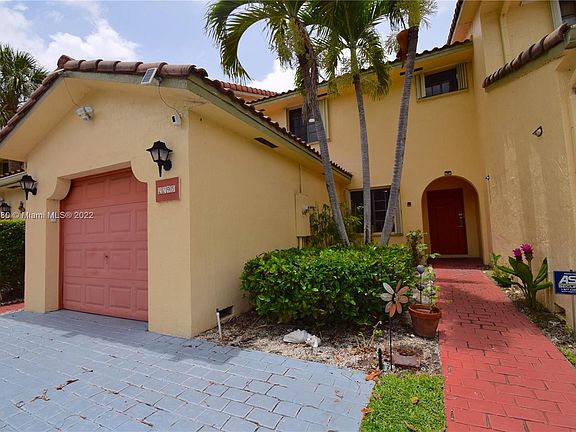 2nd image of 2295 El Cid Ct #2295