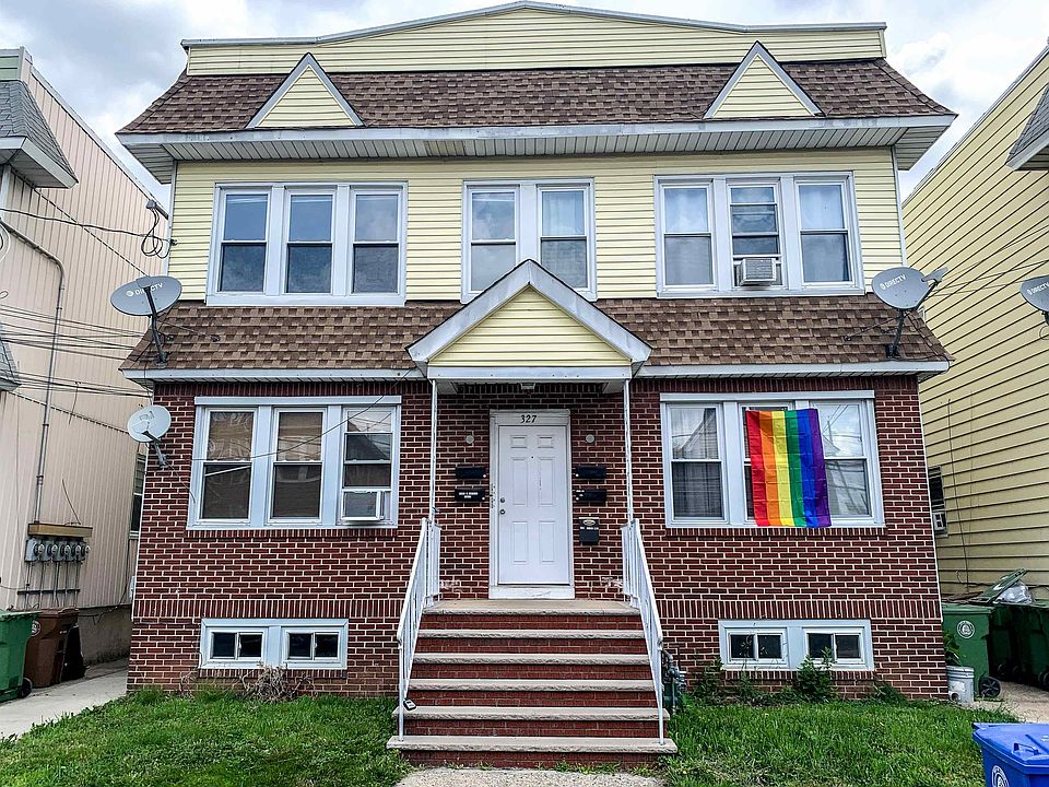 1st image of 327 Ashton Ave APT 1L