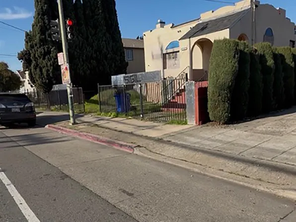 2933 35th Ave, Oakland, CA 94619