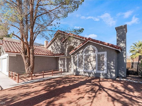 3rd image of 1528 Santa Lucia Dr