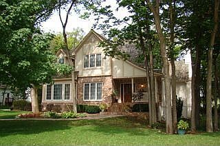 2nd image of 3208 S Thornbird Ave
