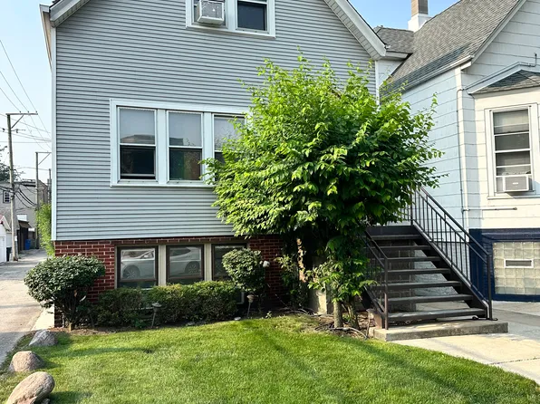 1615 W Summerdale Ave APT 1, Chicago, IL 60640