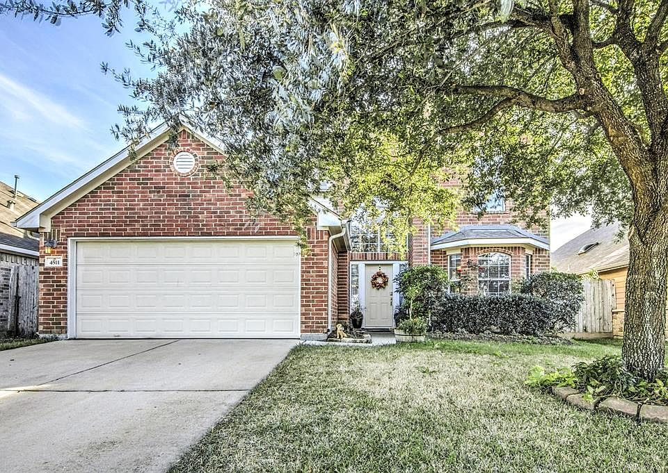 1st image of 4511 Village Park Dr