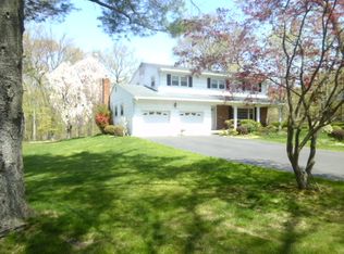 120 Sunset Rd, Blauvelt, NY 10913