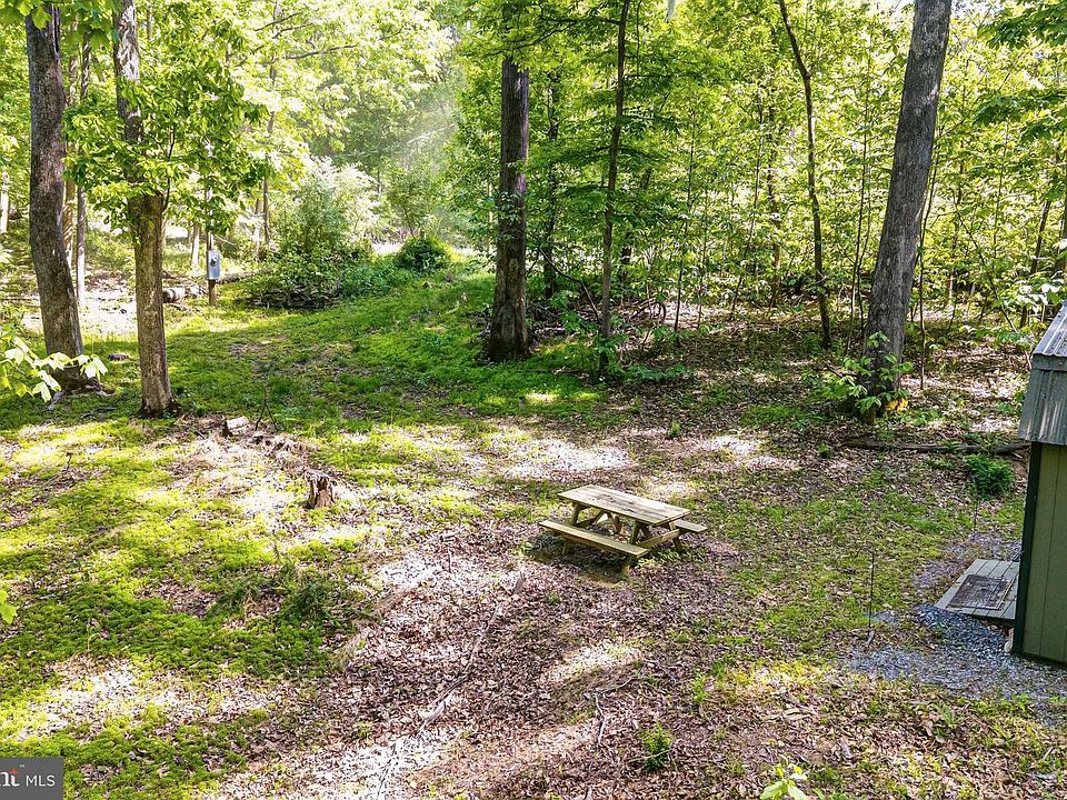 1st image of 2900 Calmes Neck Ln