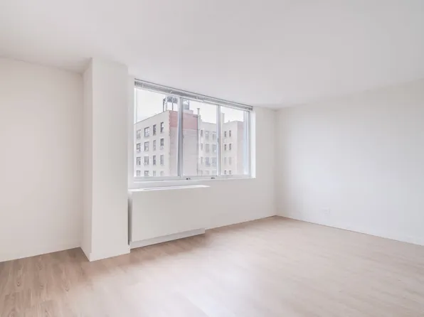 730 Columbus Avenue image 34 of 61