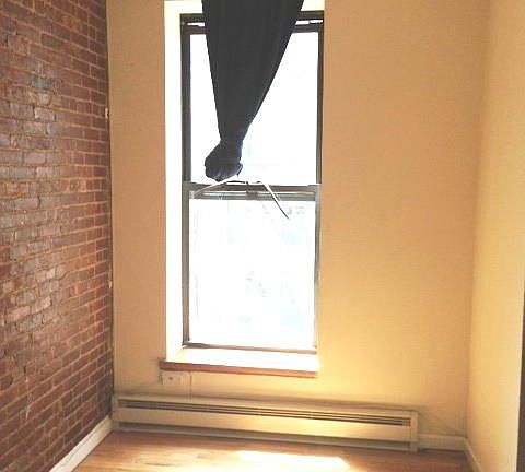 5th image of 339 W 51st St APT 3C
