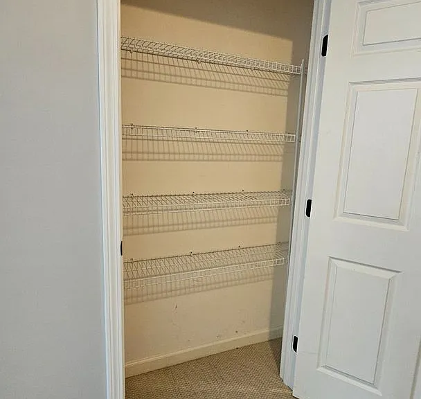 5 Marion Ave — Photo 24