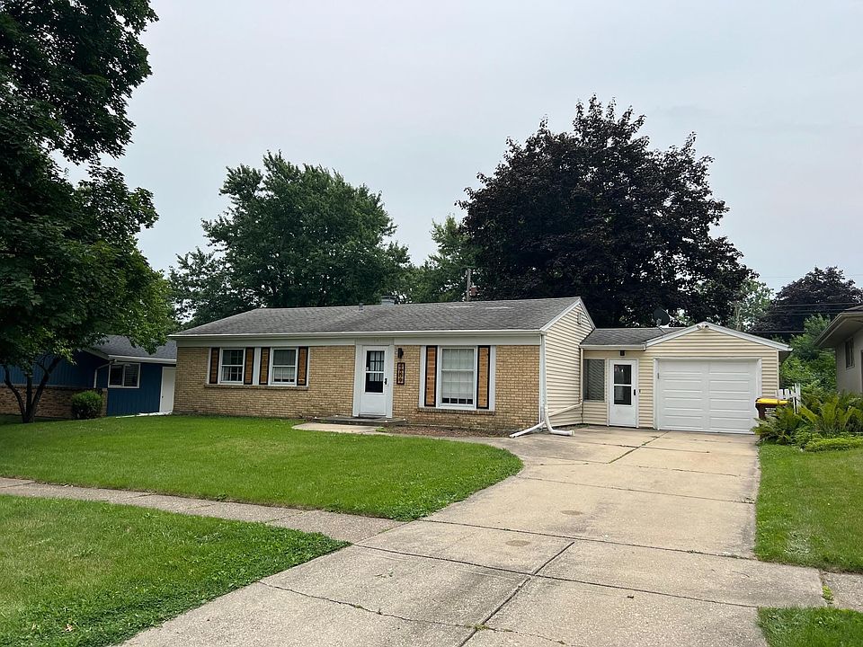 1st image of 4809 Augustana Dr
