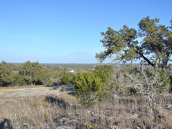 5th image of 106 Caprock Cir