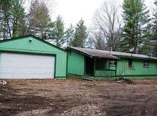 206 Forest Rd SE, Kalkaska, MI 49646