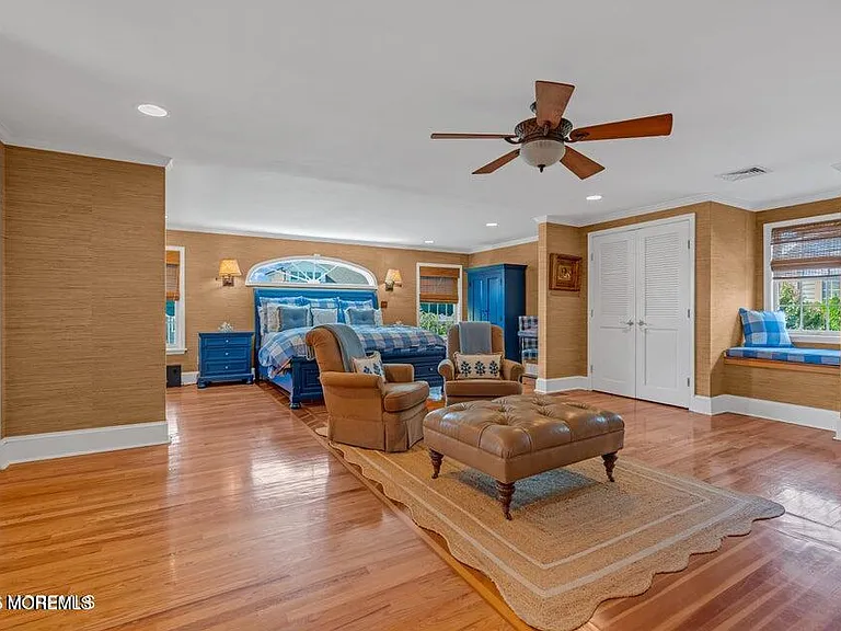 101 Neptune Pl — Photo 28
