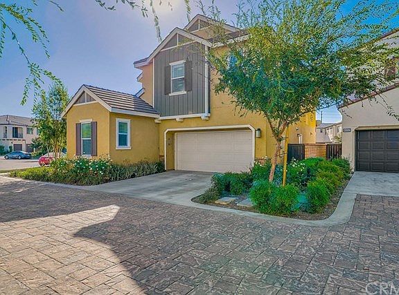 5th image of 4154 S Cloverdale Way