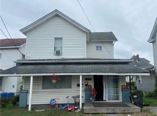 318 W Fayette St, Connellsville, PA