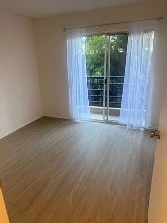 Floor plan Two Bedroom