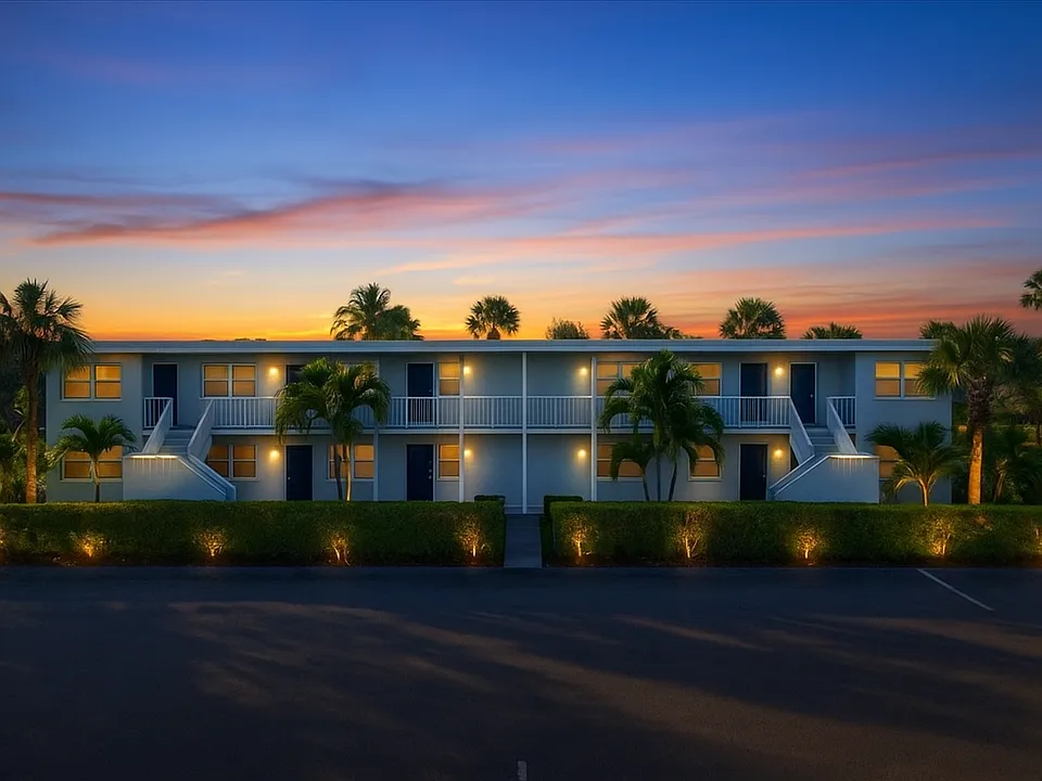 Jade Palms