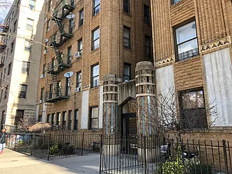 Rented by Lang Realty LLC