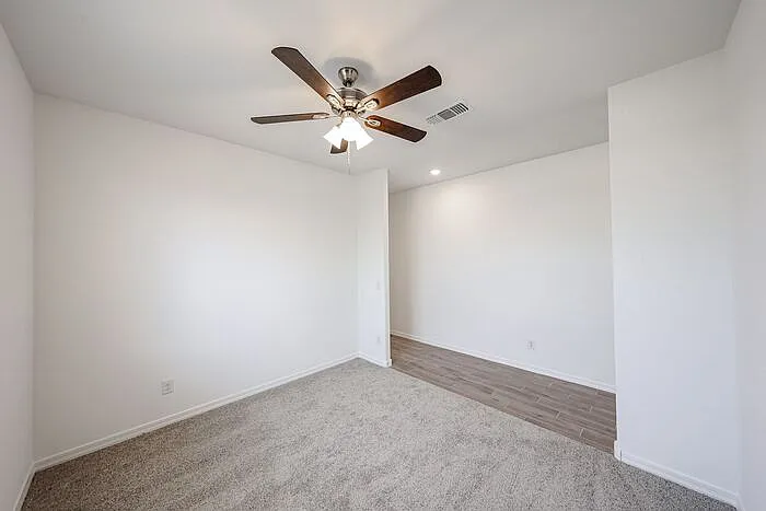 5633 W McNeil St — Photo 11