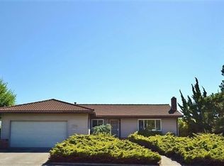 100 Luann Ct, Vallejo, CA 94589