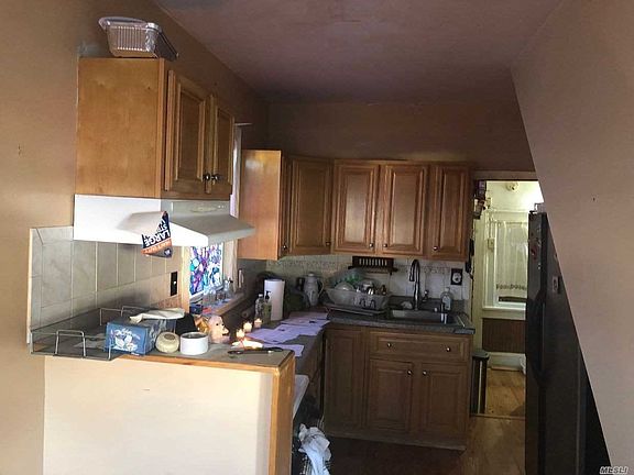5th image of 11856 Springfield Blvd