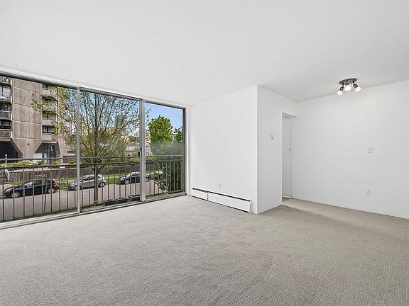 5th image of 1250 Burnaby St #203